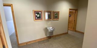 Wonderful 3 bed / 2 bath Condo with a pool Gallery 23