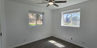 114 100 E Gallery 7