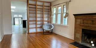 Charming 4-Bedroom Home in Phinney Ridge.  Pets welcome! Gallery 5