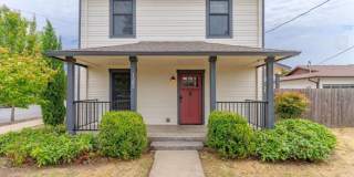 3505 Lancaster Dr NE Gallery 1