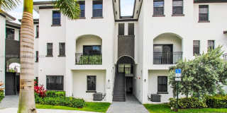 15540 SW 136 St Gallery 1