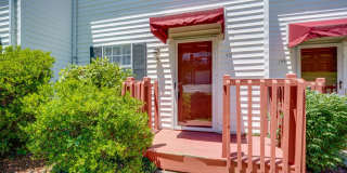 3-Bedroom Townhome with Garage and Private Balcony -- Bristol Gallery 3
