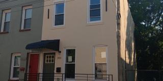 1911 N Lawrence St Gallery 1