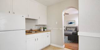 1401 High Street Gallery 3