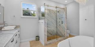 122 Andrews Avenue Gallery 38