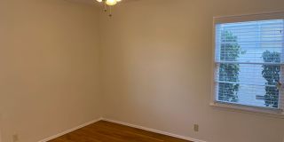 Pristine Original Westchester Home in North Kentwood Gallery 11