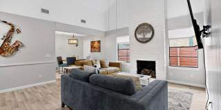 Updated 3 bedroom duplex near Greenbelt! Gallery 9