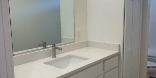 Pantano Vista Gallery 33