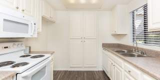 Emerald Court Apartment Homes Gallery 38