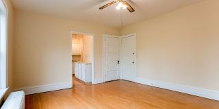 2124 Garfield Avenue South Gallery 13