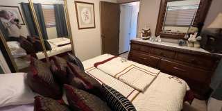 Large furnished 4 bedroom home with 2 car garage Gallery 53