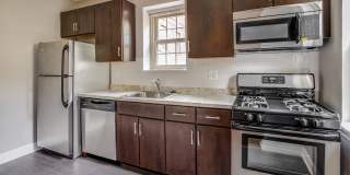 2231 Ontario Gallery 7