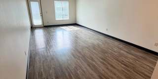 6700 ROOSEVELT APTS. Gallery 29