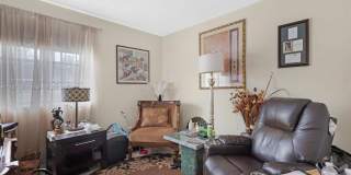 800 Independence Drive Gallery 24