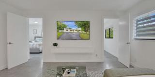 260 NW 36th Street Gallery 19