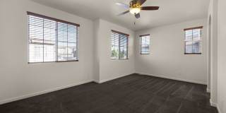 Beautiful 2 bdrm end unit with attach 2 car garage Gallery 23