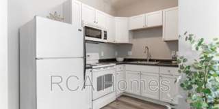 2831 North Kenwood Avenue Gallery 1