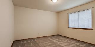 Move in ready 5 bed, 3 bath home w/ fenced backyard! Move in ready 5 bed, 3 bath home w/ fenced backyard! Gallery 14