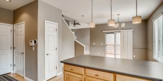 Gorgeous light and bright home in desirable Hearth neighborhood Gallery 4