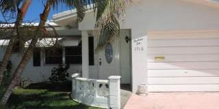 1310 SW 18th Court Gallery 1
