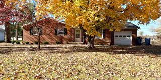 Updated 3 Bedroom, 1.5 Bath Home with Fenced Yard & Attached Garage! Gallery 1
