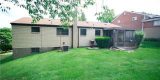2312 Perricrest Drive Gallery 1