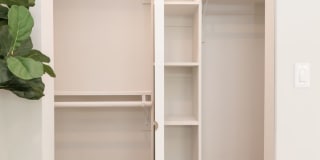 Cleon Ave Gallery 16