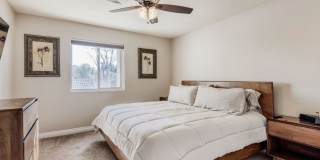 Furnished LVCC Beauty Gallery 11