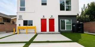 1260 1/2 Leighton Avenue Gallery 1