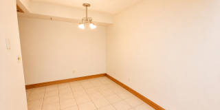 2BR/2BA, vaulted ceilings, pool, parking, W/D included, more! (SC308) Gallery 7