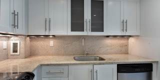 90 Edgewater Dr Gallery 9