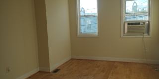 Charming 2 Bedroom/2.5 Bathroom Townhome in Linwood/Patterson Park, MD! Gallery 14