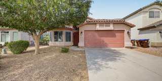 Three Bedroom, Two Bathroom Home in San Tan Valley! Gallery 1