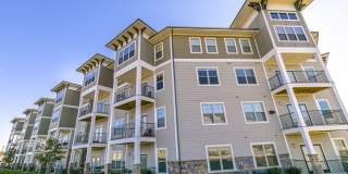 Overlook Exchange Gallery 30