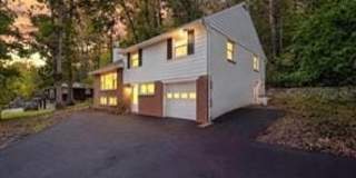 156 GYPSY LANE Gallery 1