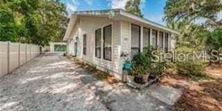 525 BAY STREET Gallery 1