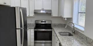 6575 NE 7th Avenue Gallery 2