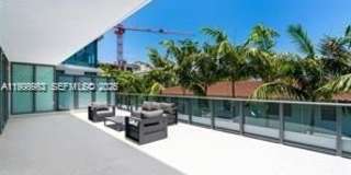 9901 W Bay Harbor Drive Gallery 12