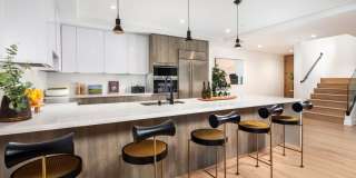 725 N Croft Ave unit: 110 Gallery 29