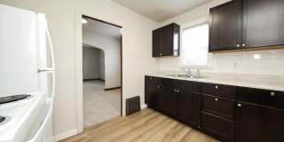 Charming 3 BD Home Across from Emerson Park – Move-In Ready! Gallery 10