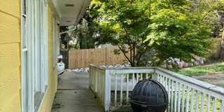 3 bedroom 2 bathroom near St. Mary's Hospital Gallery 4