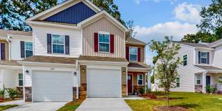 L'Attitude 34 Dillard Creek Gallery 22