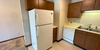 225 Hyland Gallery 18