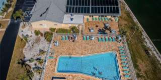 2 CAUSEWAY Boulevard Gallery 23