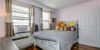 7119 162nd St Apt 2H 7119 162nd St Apt 2H Gallery 1