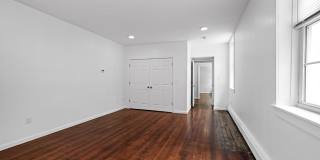 18 Bank Street Gallery 11