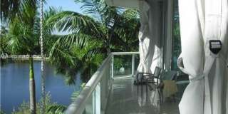 16500 Collins Ave Gallery 3
