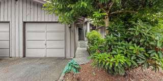Townhouse-Style Condo for Rent | 7815 218th St SW #113, Edmonds, WA Gallery 3