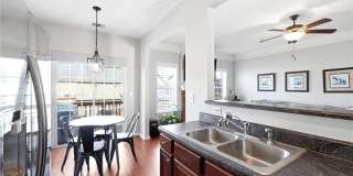 410 Lantern Lane Gallery 10