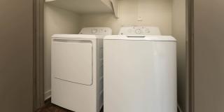 Crest at Park Central Apartments Gallery 32